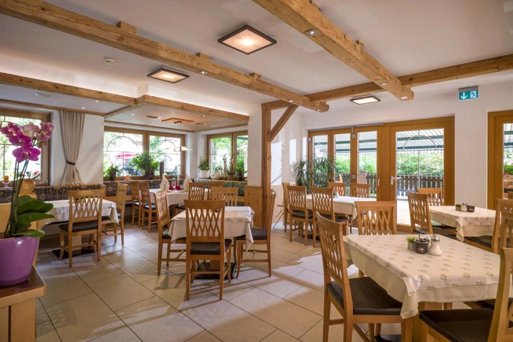 Landhotel Denggerhof Mayrhofen Exteriör bild