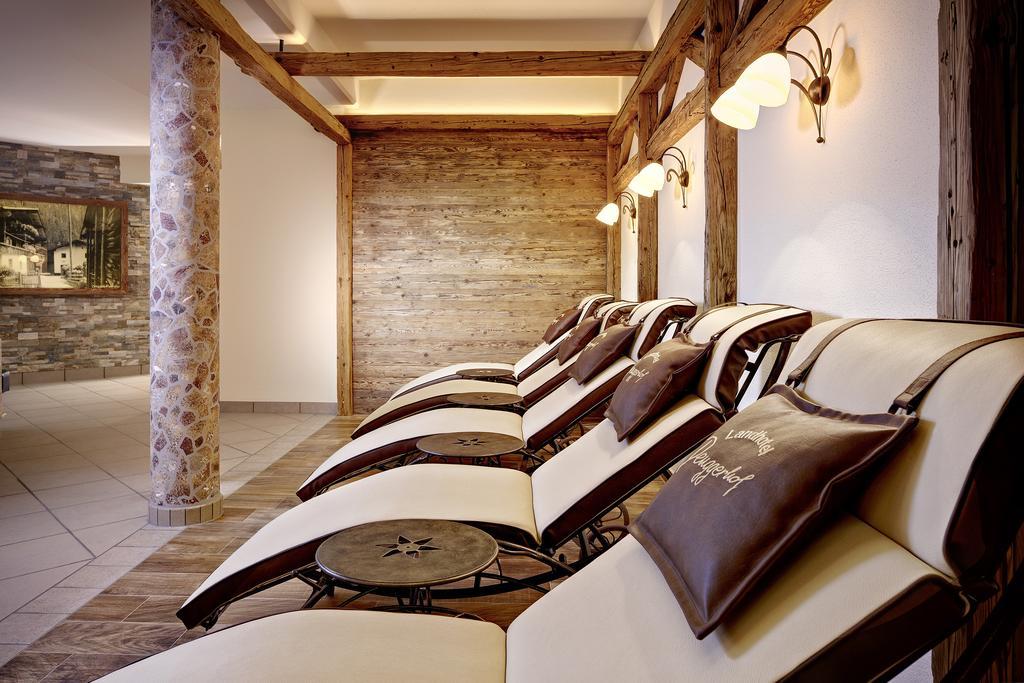 Landhotel Denggerhof Mayrhofen Exteriör bild